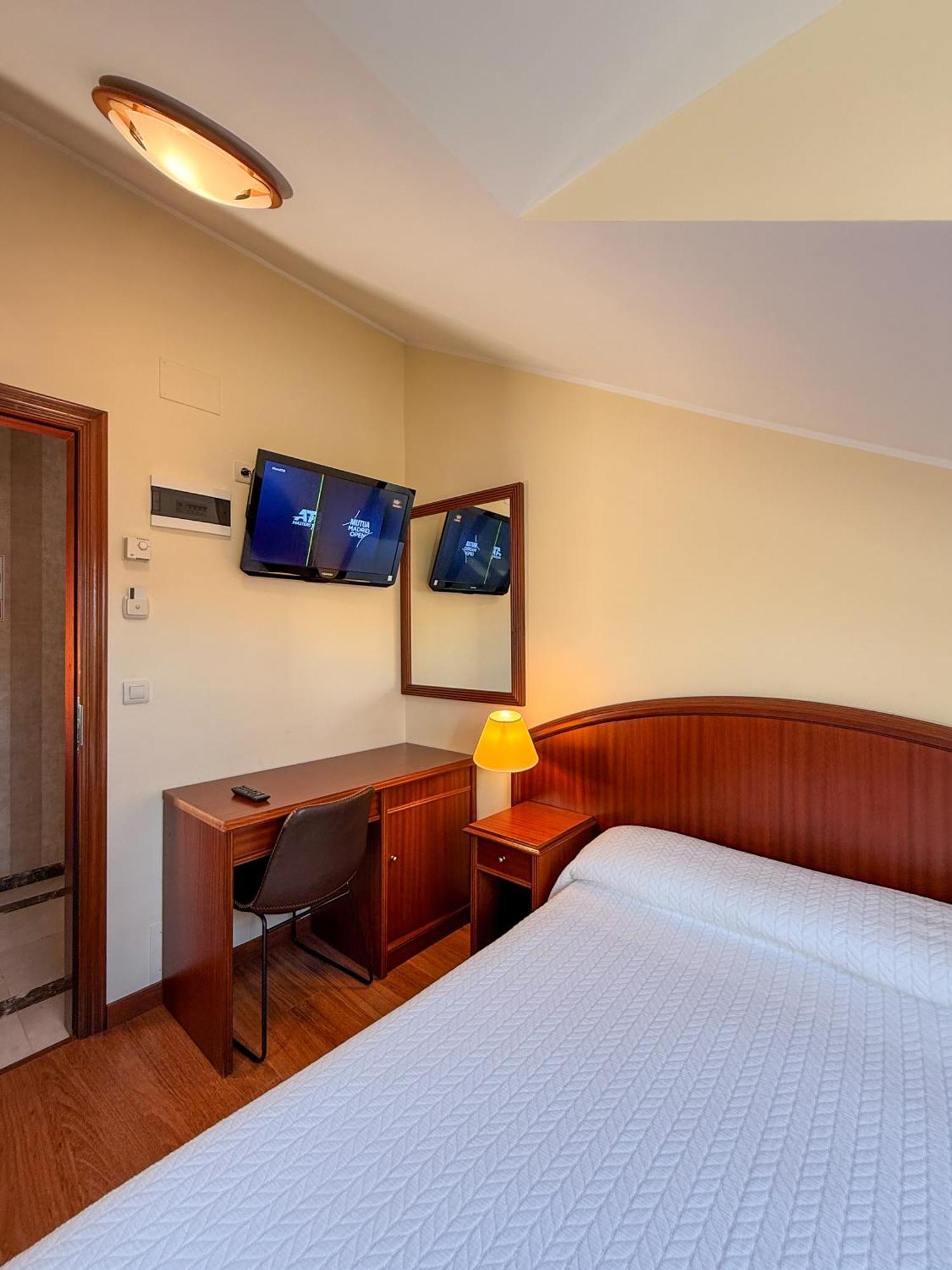 Hotel Verdemar Рибадесела Екстериор снимка